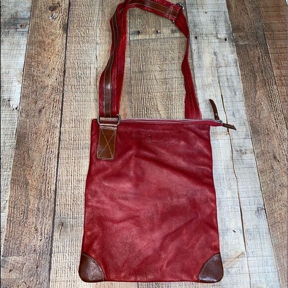 Cecile Jeanne Paris Italy Red Soft Leather Crossbody Shoulder purse